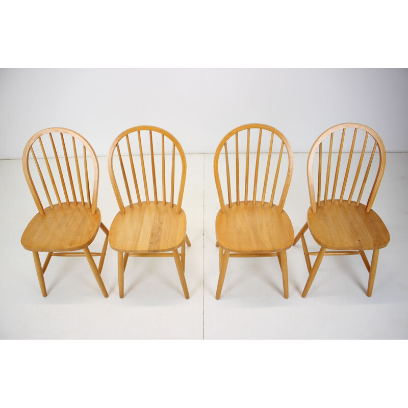 Ensemble de 4 chaises massives vintage par Luciano Ercolani pour Ercol, Italie 1970