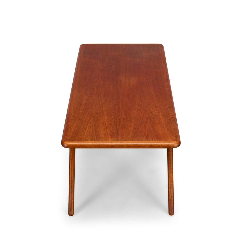 Tavolino vintage in teak "smile" di Johannes Andersen, Danimarca 1957