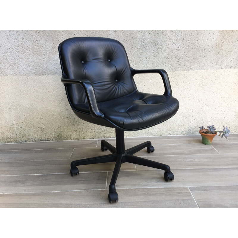 Vintage Comforto leather office chair by Mobilier international, 1970