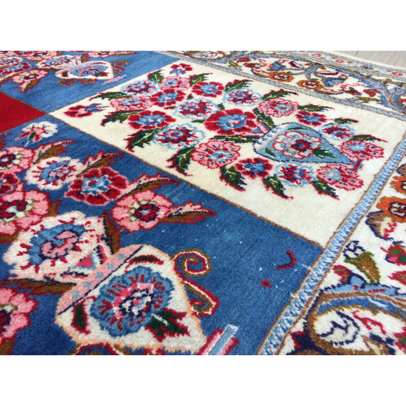 Tapis persan Mood vintage en velours