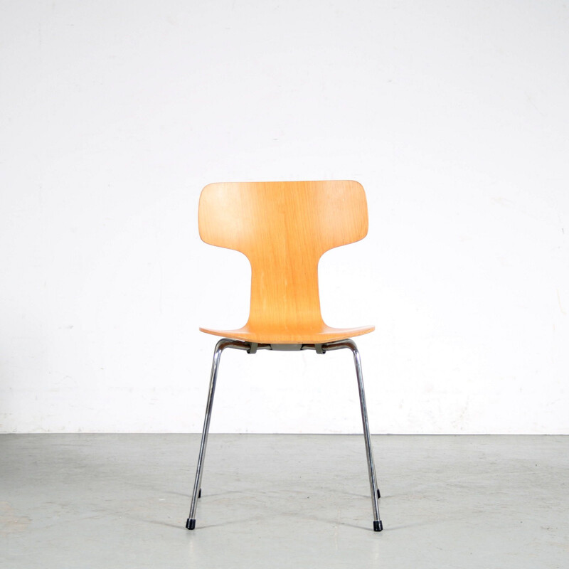 Vintage "Hammerhead" chair by Arne Jacobsen for Fritz Hansen, Denmark 1990s
