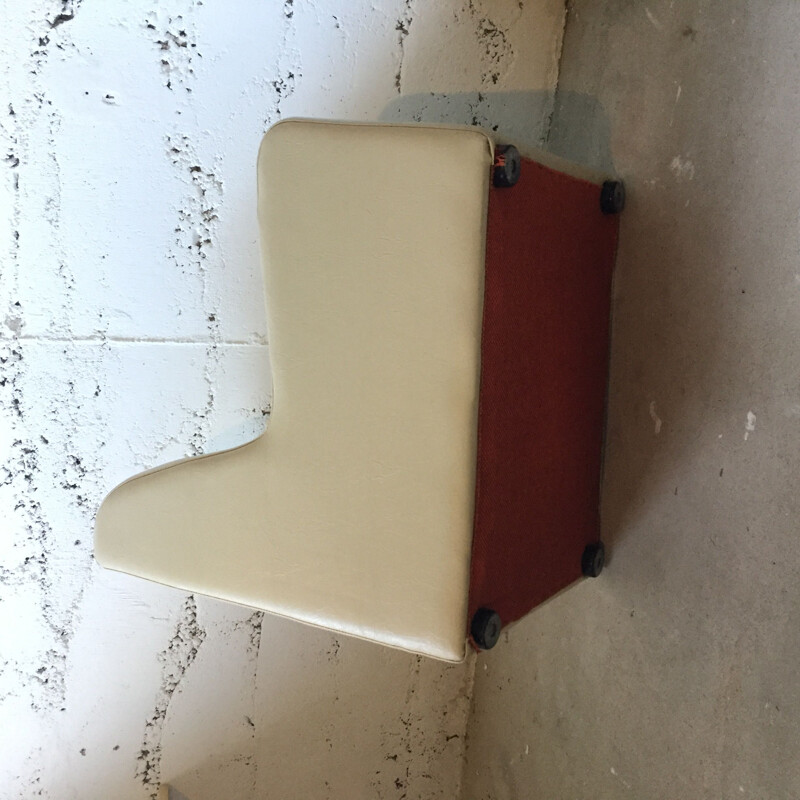 Vintage armchair in beige skai, 1980