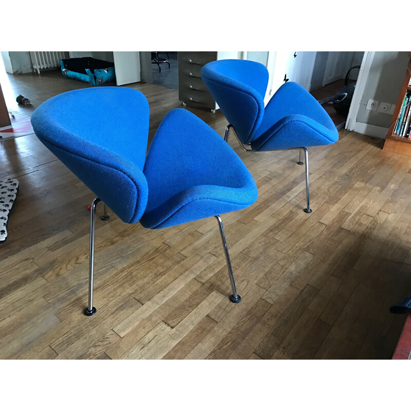 Paire de fauteuils Artifort "Slice chair" en tissu bleu, Pierre PAULIN - 1990