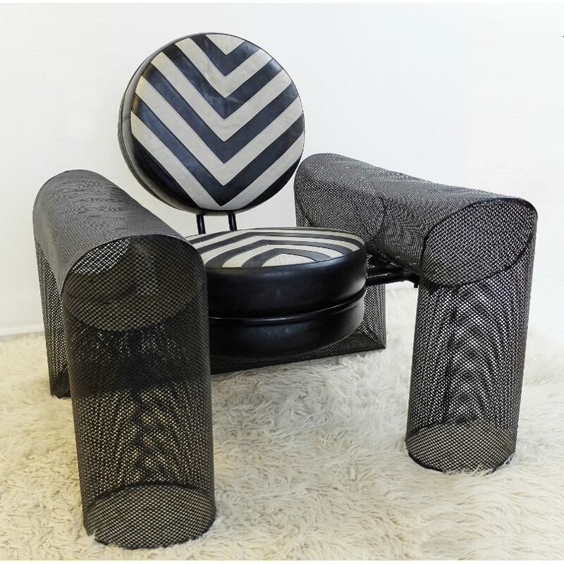 Mid-century "Prince chair" armchair in black metal, Mario BOTTA - 1980s