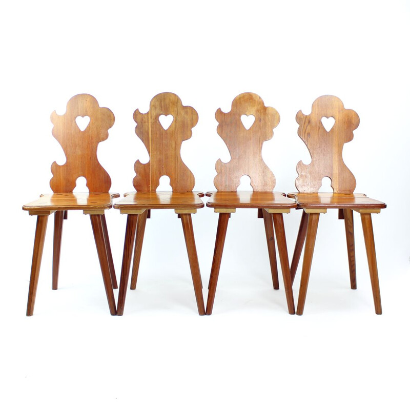 Set of 4 vintage dining chairs in folk design, Czechoslovakia 1973