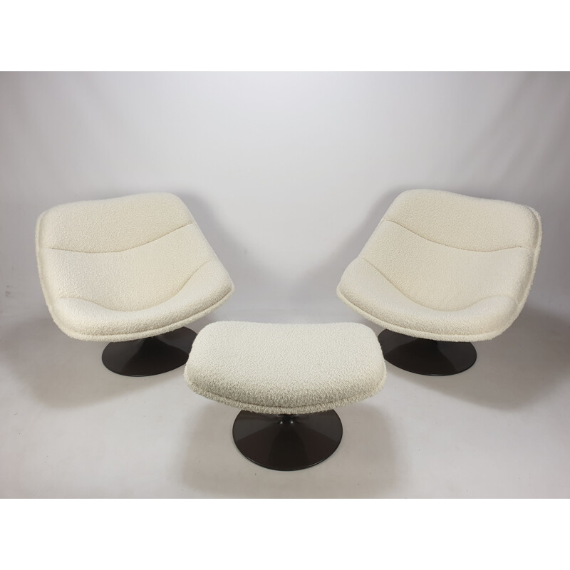 Paar fauteuils en voetenbank model F557 vintage van Pierre Paulin voor Artifort, 1960