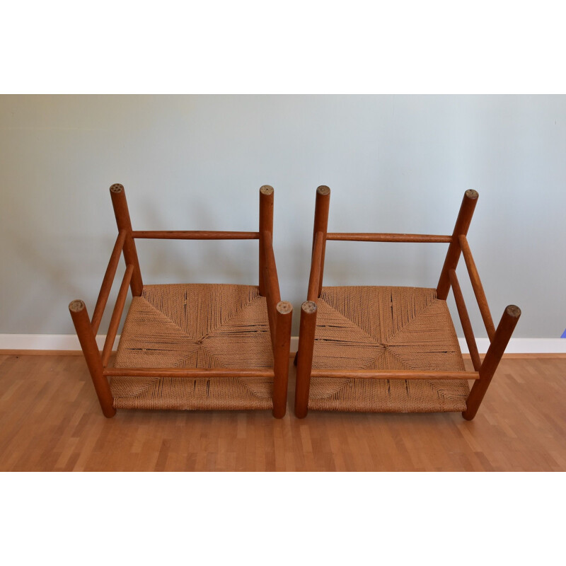 Pair of vintage oakwood chairs J39 by Børge Mogensen for Fdb Møbler, Denmark