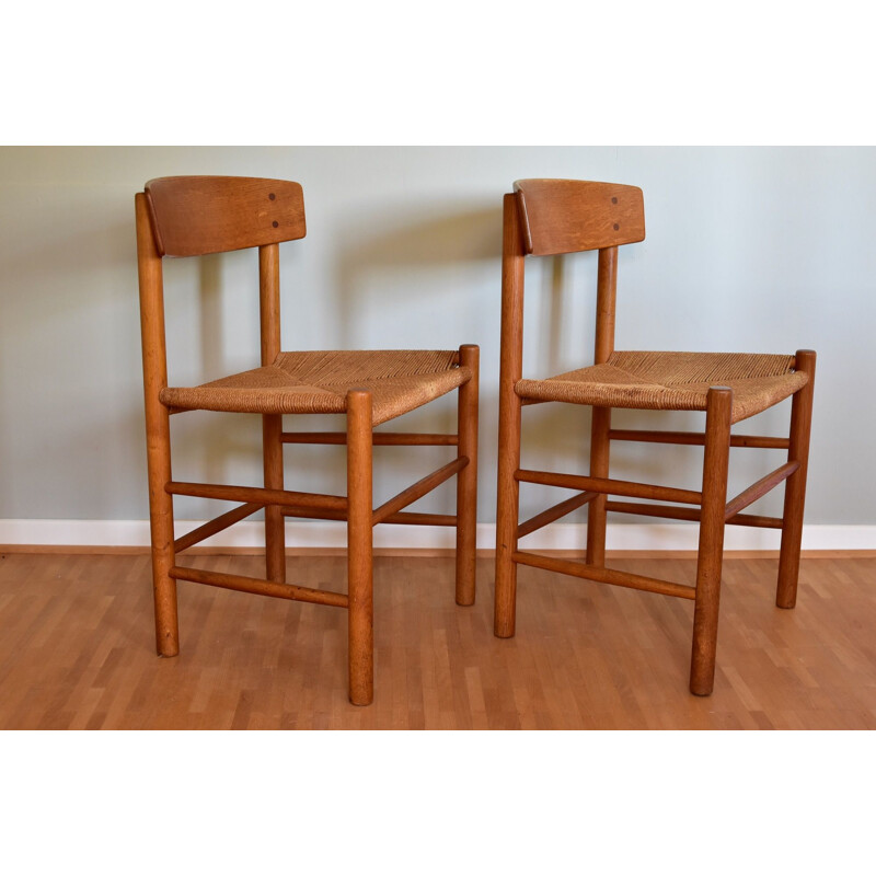 Pair of vintage oakwood chairs J39 by Børge Mogensen for Fdb Møbler, Denmark