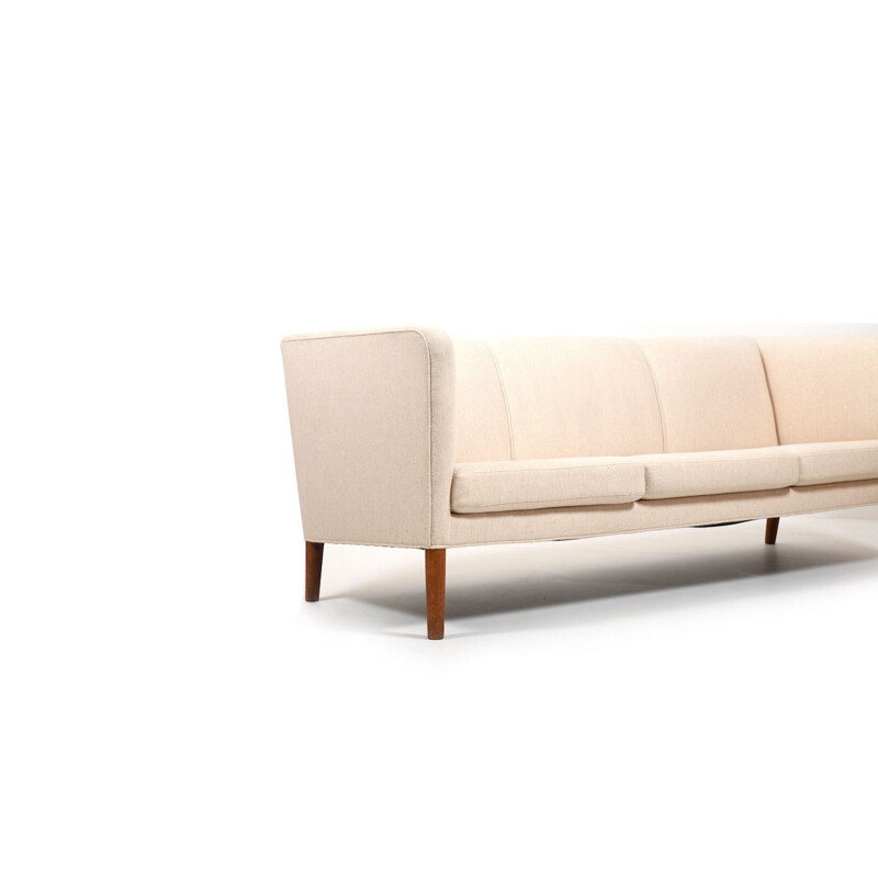 Vintage sofa in creme wool by Hans J. Wegner for Ap Stolen, 1950s