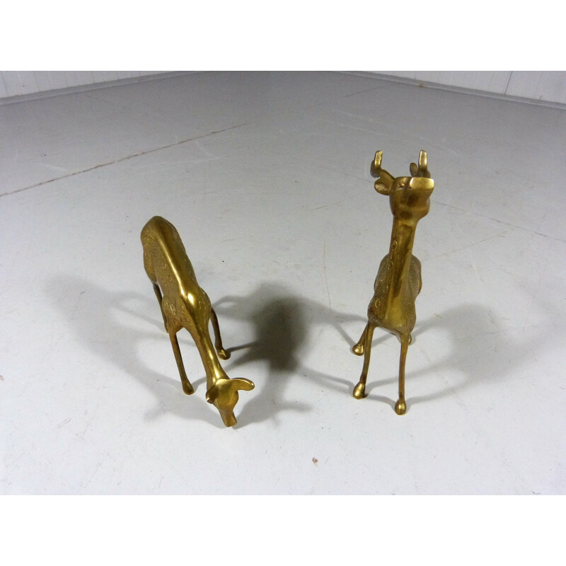 Coppia di sculture di cervi d'epoca in ottone, 1960