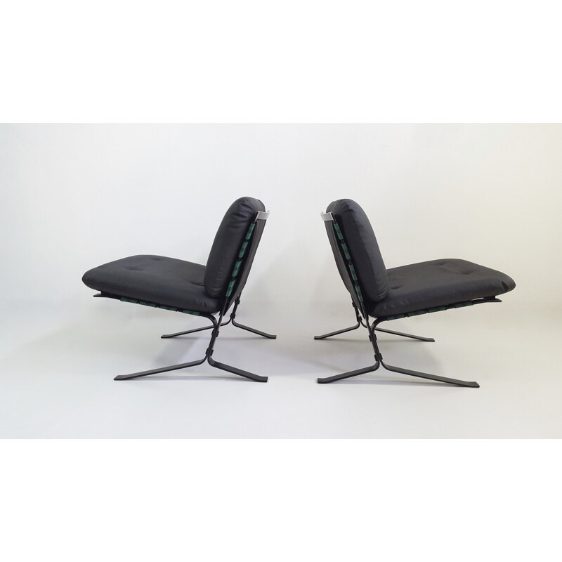 Pair of Airborne low chairs in leatherette, Olivier MOURGUE - 1960s