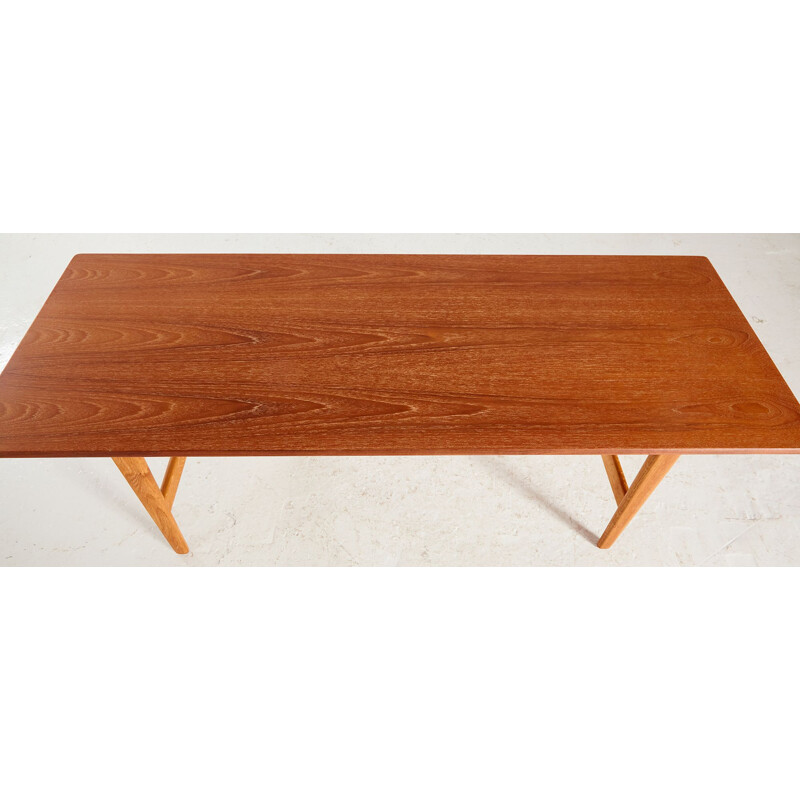 Vintage Hunting coffee table by Børge Mogensen for Frederica Stolefabrik, 1960s
