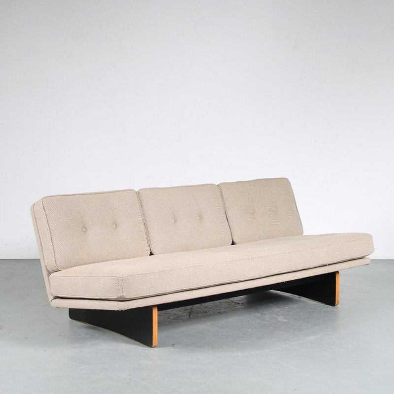 Vintage sofa model 671 by Kho Liang Ie for Artifort, Netherlands 1950s