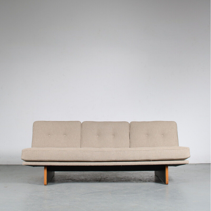 Vintage sofa model 671 by Kho Liang Ie for Artifort, Netherlands 1950s