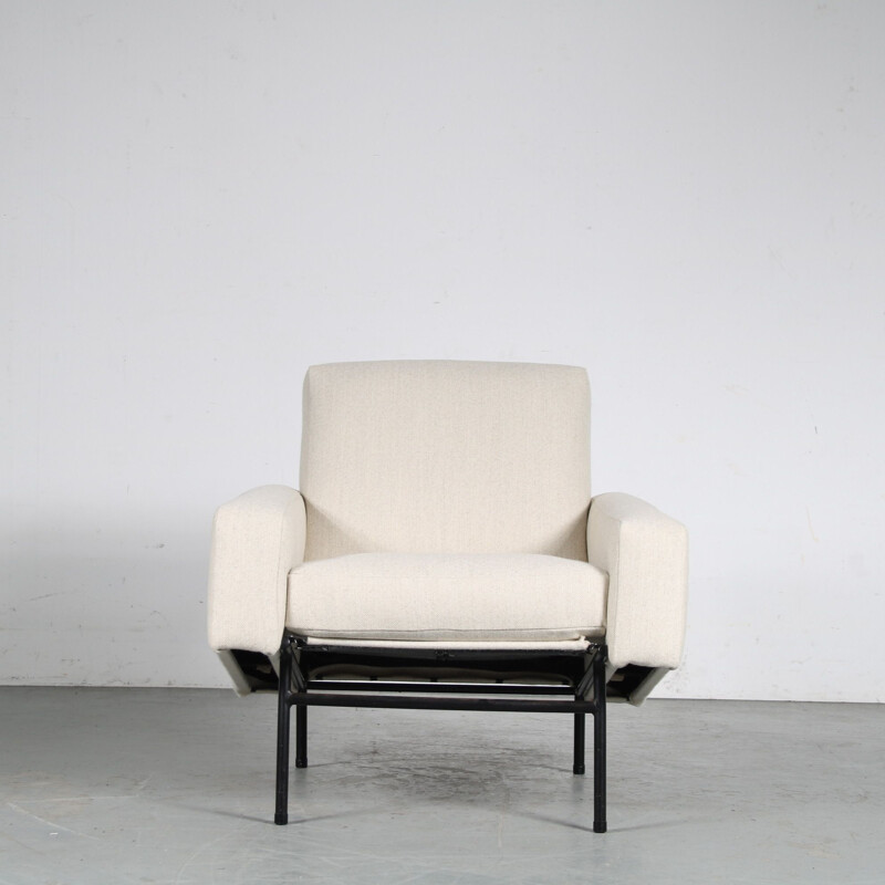 Vintage armchair by Pierre Guariche for Airborne, France 1960