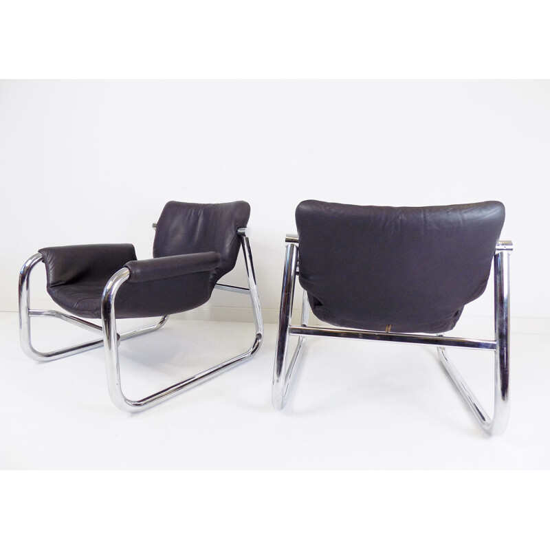 Pair of vintage Alpha Sling leather armchairs by Maurice Burke for Pozza Brasil