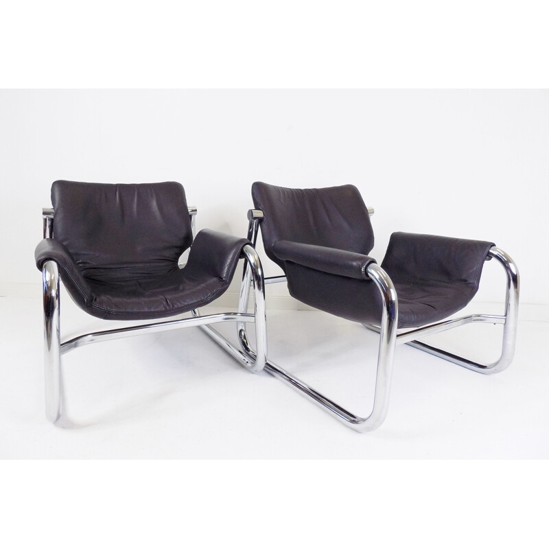 Pair of vintage Alpha Sling leather armchairs by Maurice Burke for Pozza Brasil