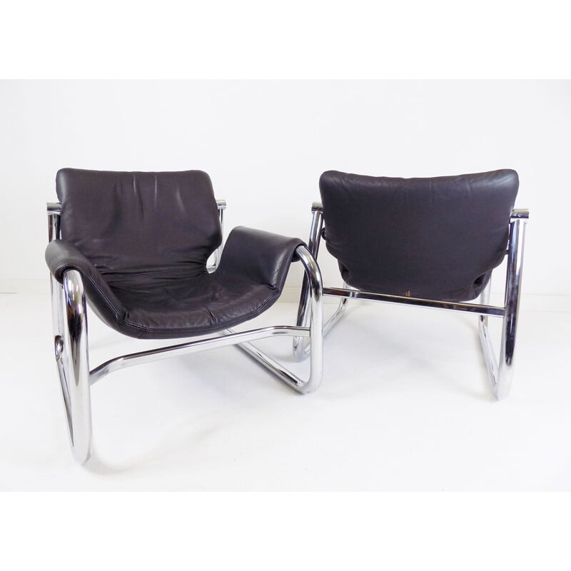 Pair of vintage Alpha Sling leather armchairs by Maurice Burke for Pozza Brasil