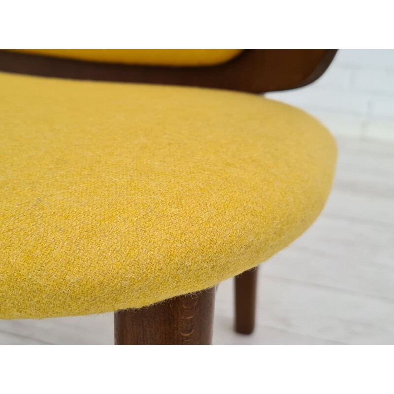 Danish vintage armchair in wool and beechwood by Hans Olsen, 1960s