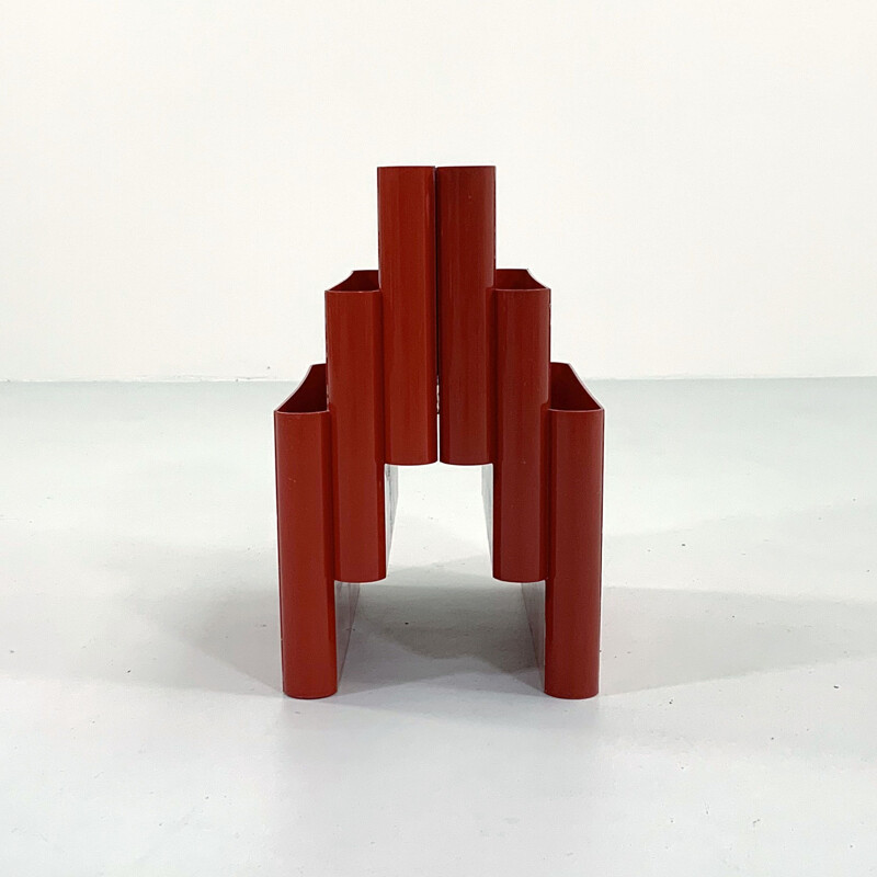 Vintage red magazine rack by Giotto Stoppino for Kartell, 1970s