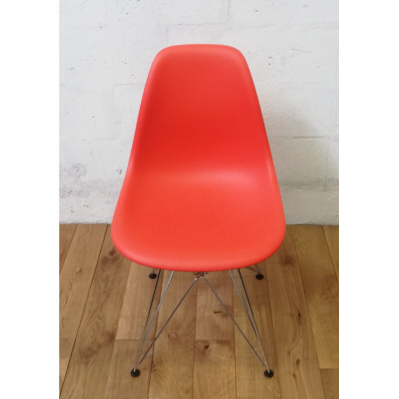 Vintage Dsr chair by Charles & Ray Eames for Vitra