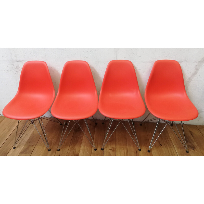 Vintage Dsr chair by Charles & Ray Eames for Vitra