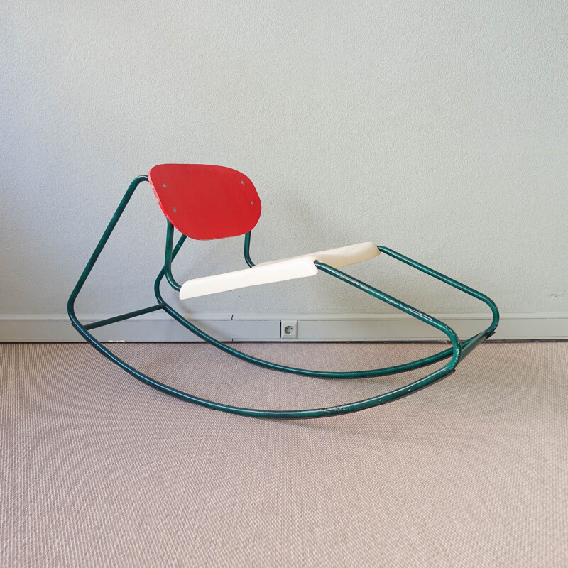 Cadeira de baloiço Vintage red bentwood, 1960