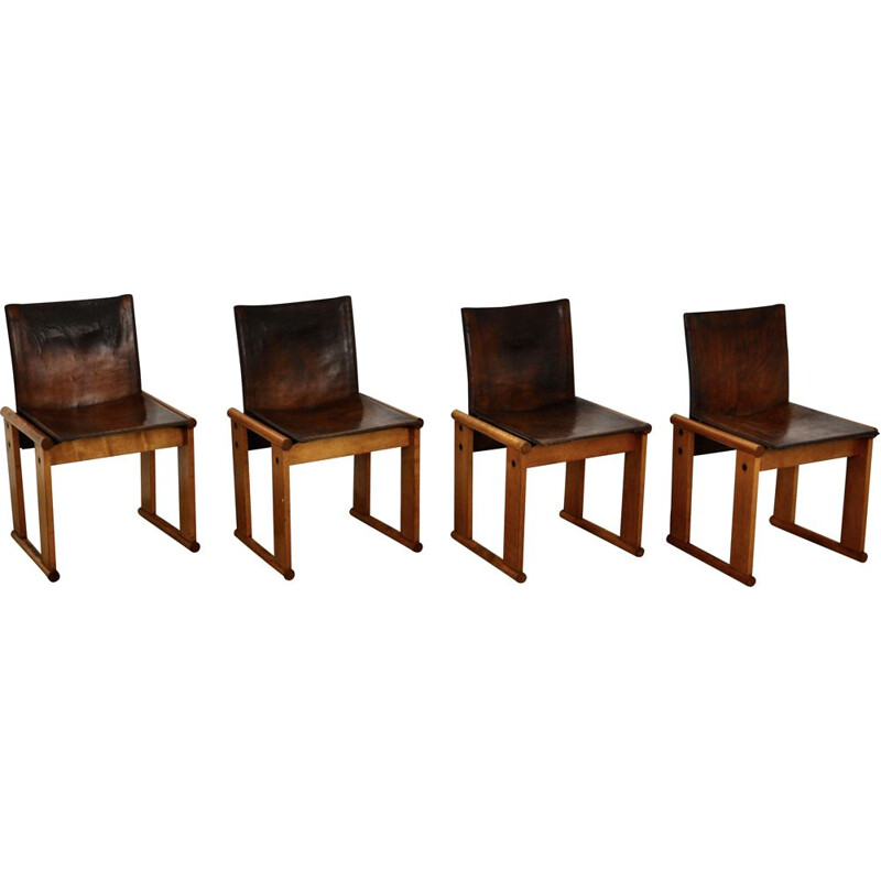 Set of 4 vintage wood and leather chairs by Afra&Tobia Scarpa, 1970