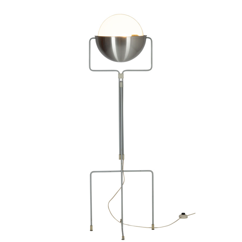 Vintage Raak D-2017 floor lamp by architect E.J, 1964