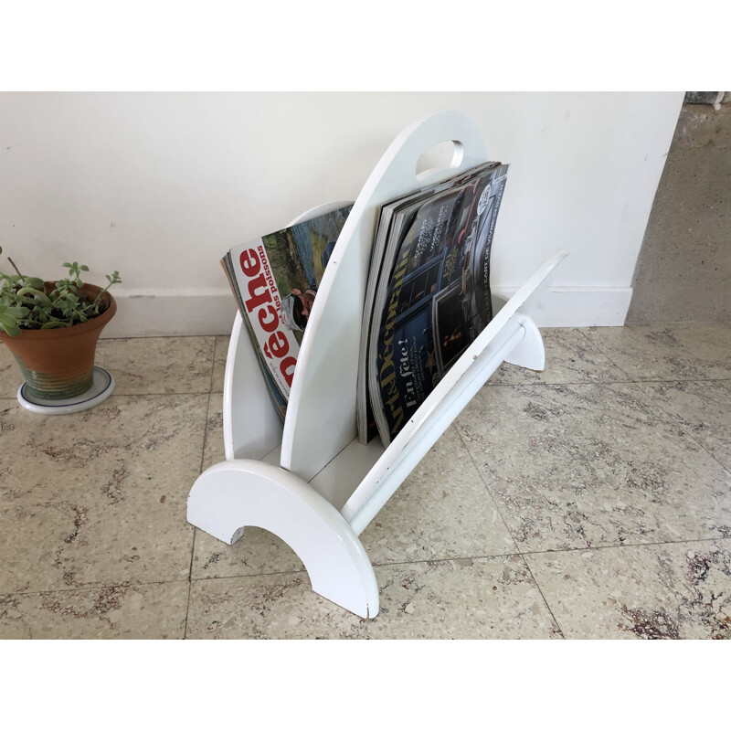 Vintage white geometric magazine rack, 1980