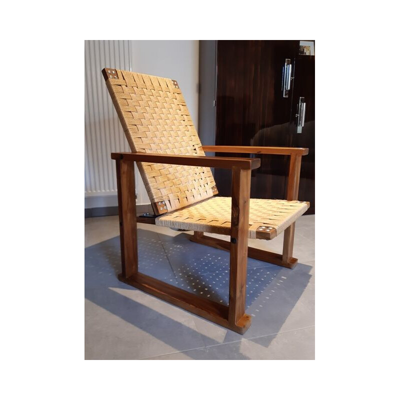 Vintage armchair with strings