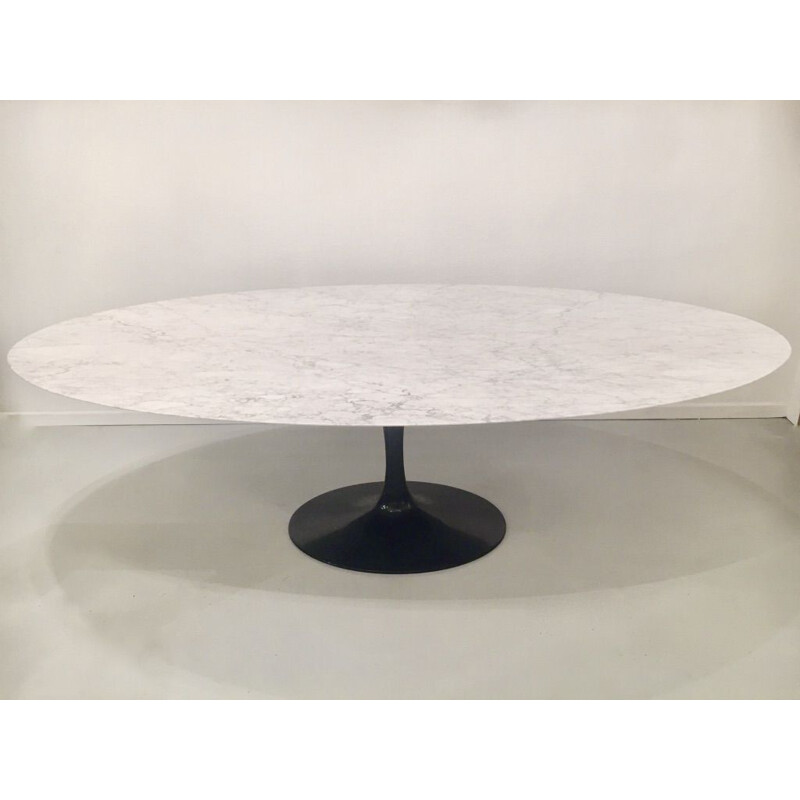 Table ovale vintage en marbre par Eero Saarinen pour Knoll