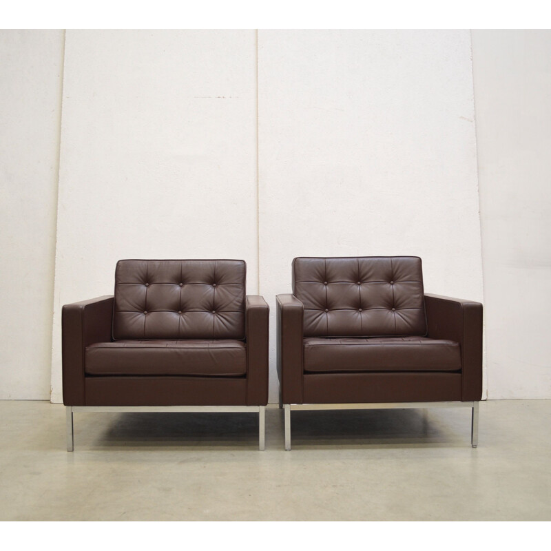 Pair of vintage Florence leather club armchairs by Knoll International, 1950s