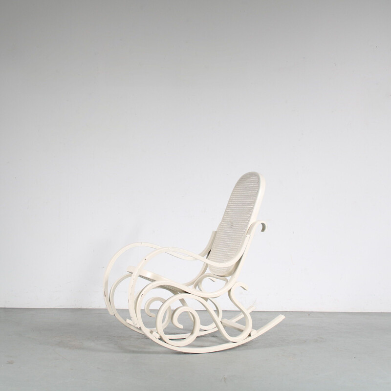 Chaise à bascule vintage blanc par Thonet, France 1970