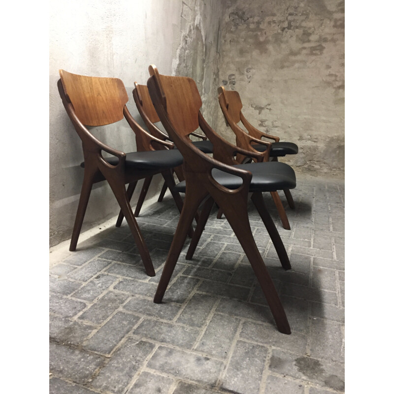 Set of 4 Mogens Kold dining chairs in teak, Arne HOVMAND-OLSEN - 1950s