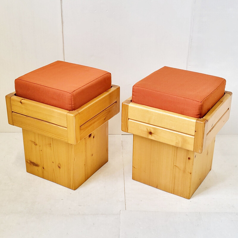 Paire de poufs vintage en pin, 1970