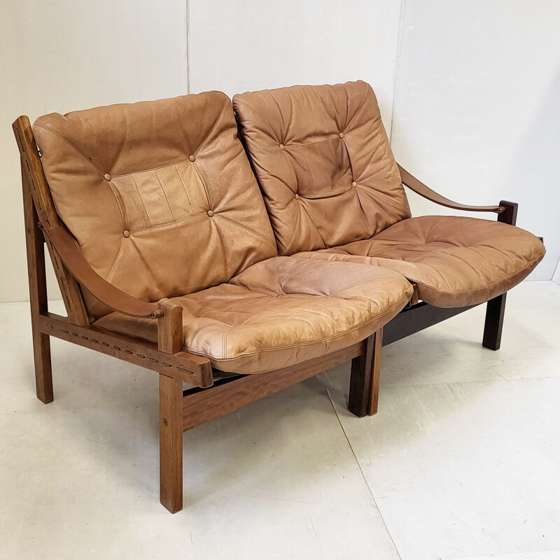 Scandinavian vintage rosewood and leather sofa by Torbjorn Afdal, 1960