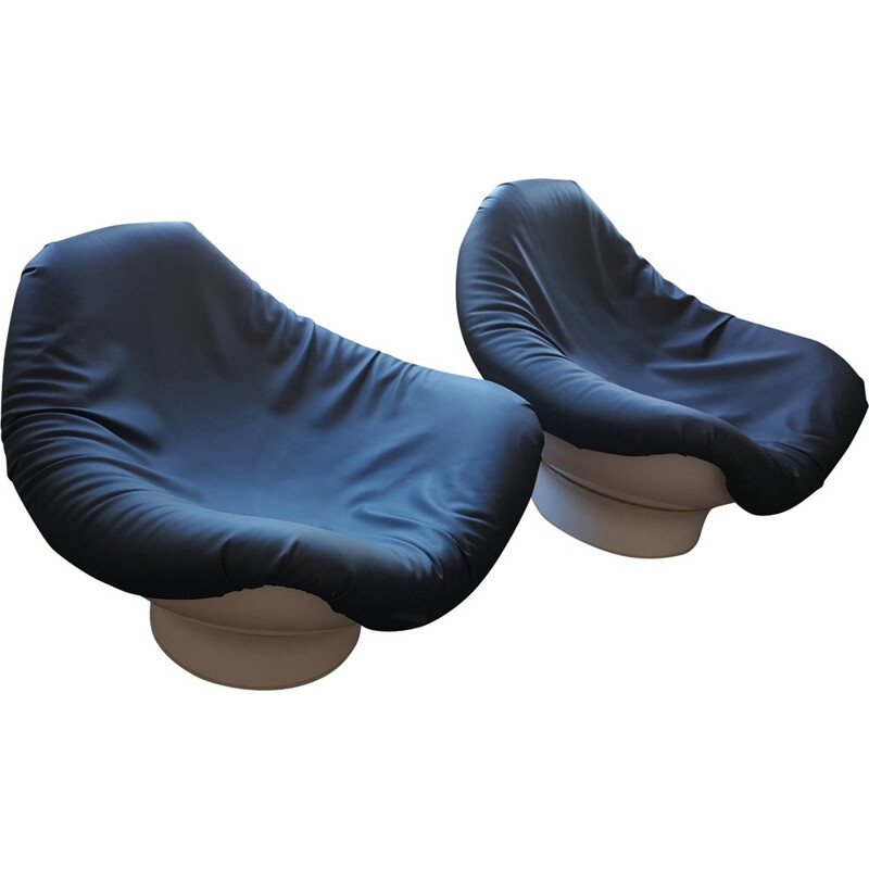 Pair of "Rodica" armchairs in leatherette, Mario BRUNU - 1970s