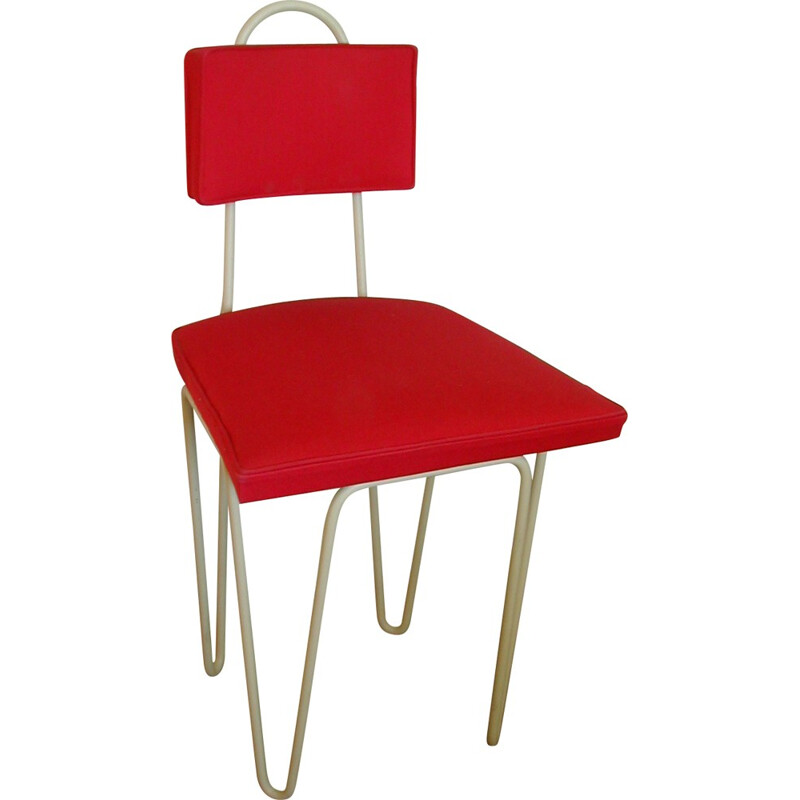 Chaise rouge en métal laqué beige, Raoul GUYS - 1950