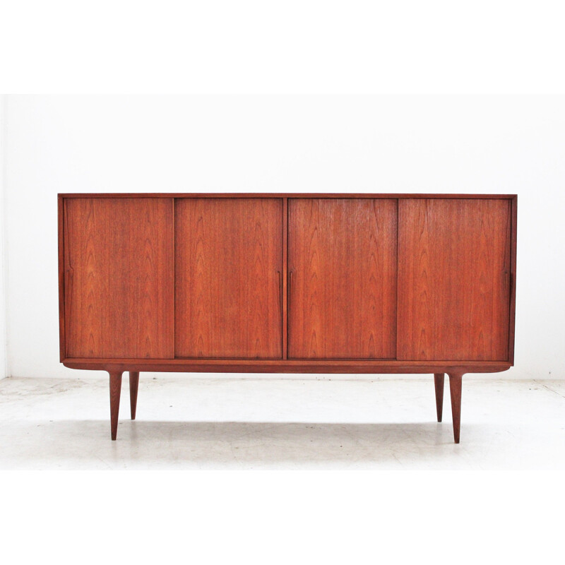 Scandinavisch teak dressoir van Omann Jun