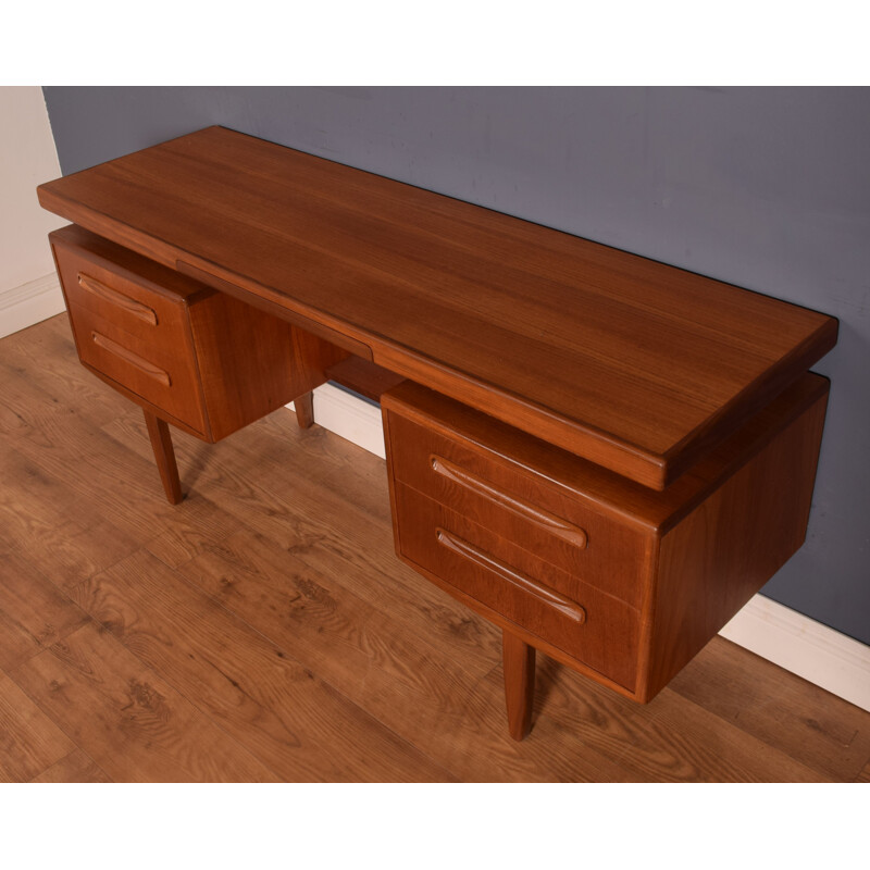 Vintage teak Fresco desk by Victor Wilkins for G Plan, 1960s