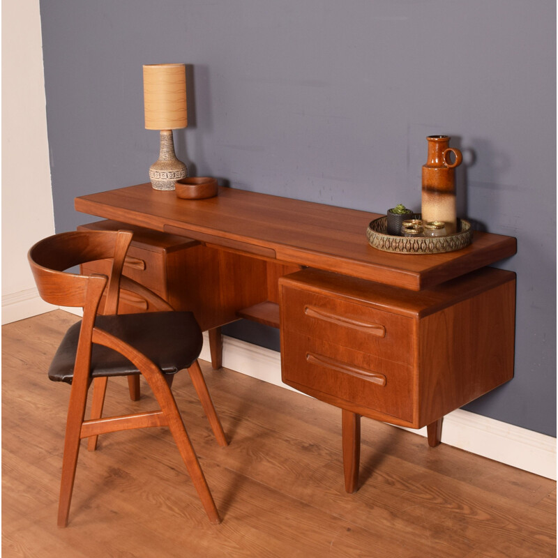 Vintage teak Fresco desk by Victor Wilkins for G Plan, 1960s