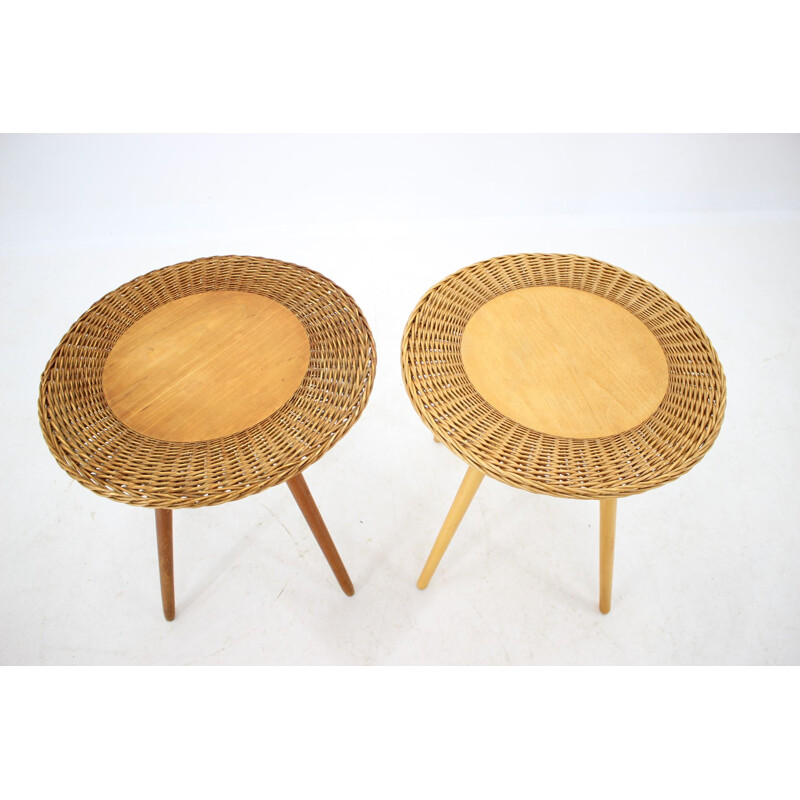 Paire de tables d'appoint vintage en bois par Uluv, Tchécoslovaquie 1970