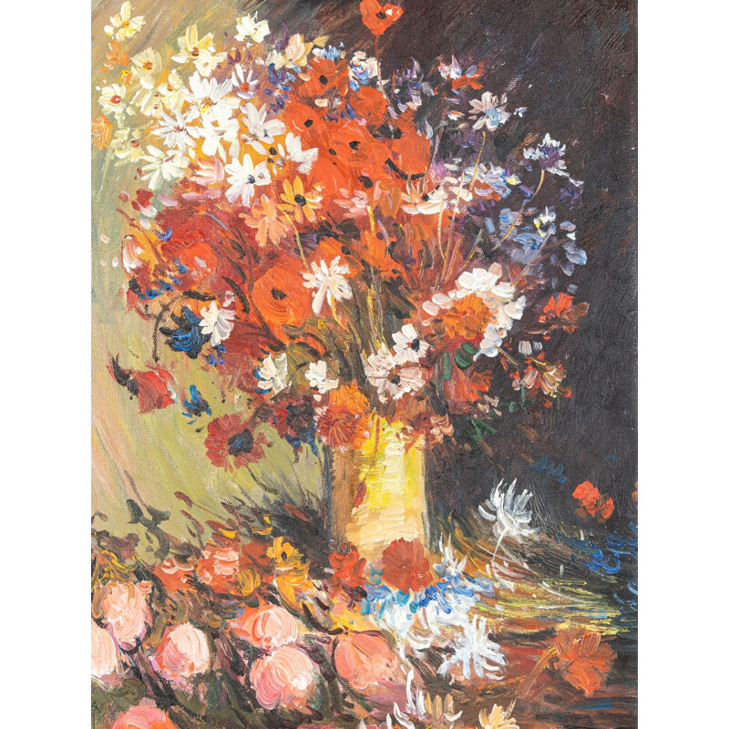 Vintage flower bouquet in oil on canvas