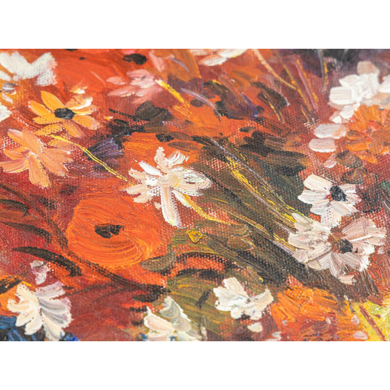 Vintage flower bouquet in oil on canvas