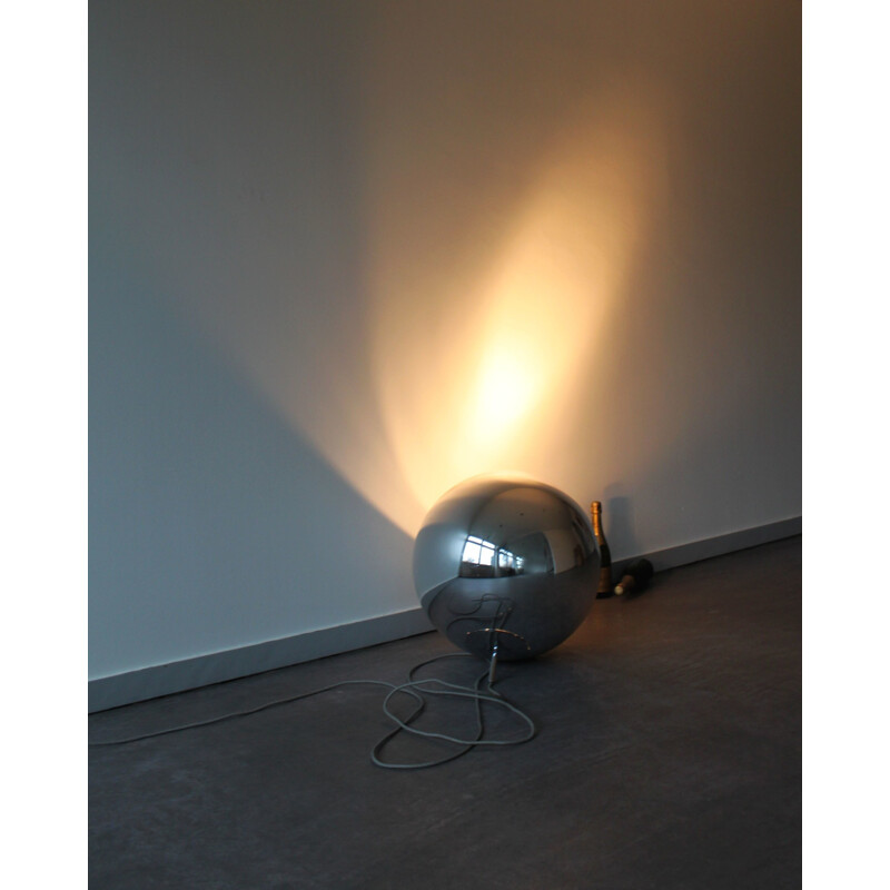 Esfera de espelho "Mirror Ball 50" de Tom Dixon, 2000