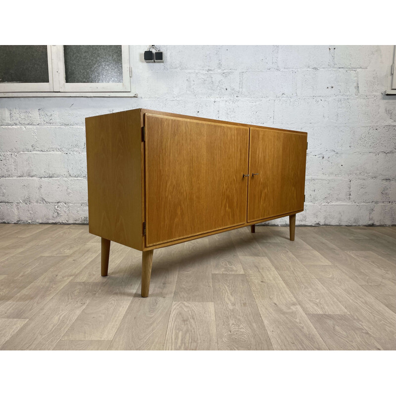 Grand buffet scandinave vintage en chêne de Poul Hundevad, 1960