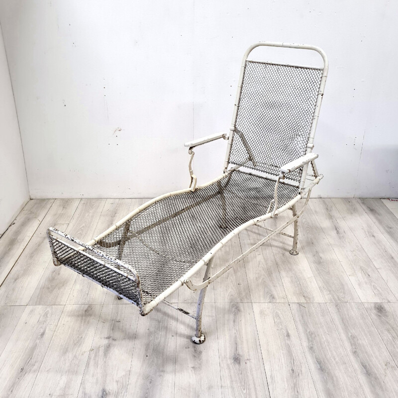 Vintage sanitarium recliner from the monastery of Holtum, 1930s France