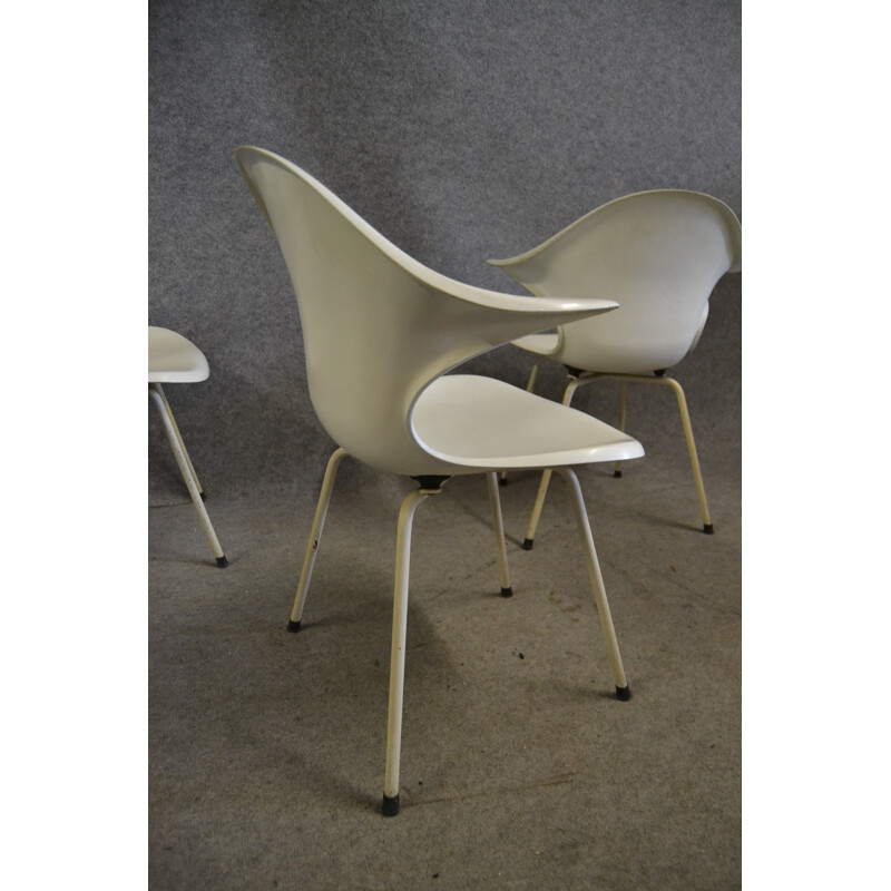 Ensemble de 4 chaises en fibre de verre et métal - 1970