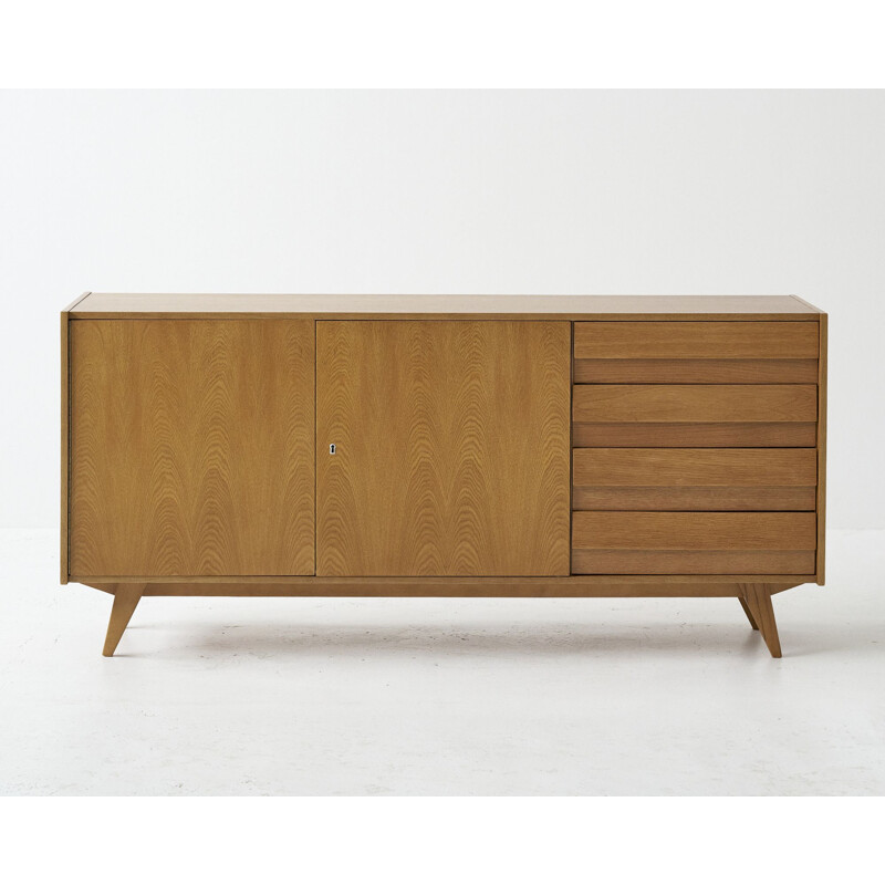 Buffet en chêne vintage U-460de Jiří Jiroutek pour Interier Praha, 1960